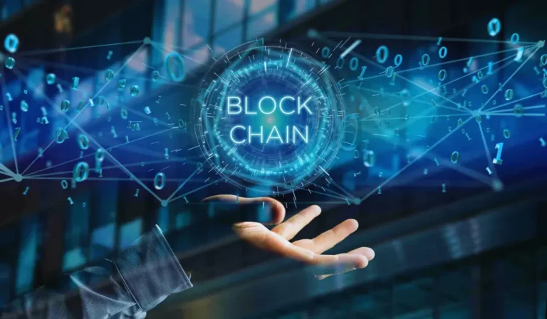 Ilustración de la tecnología blockchain mostrando bloques conectados en una red digital descentralizada con nodos globales.